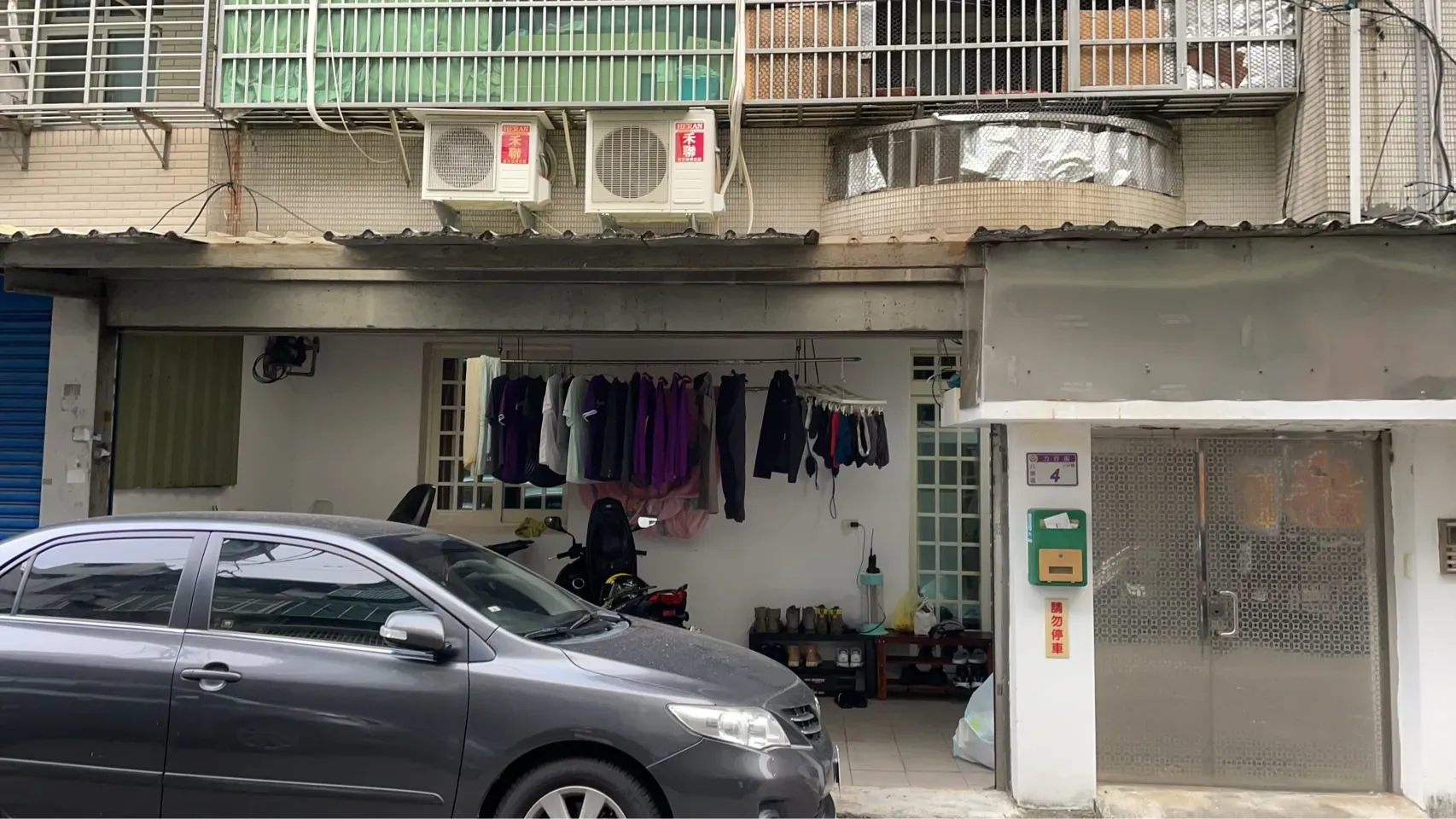 八德門面小改造 更換白鐵三明治浪板 拱門打除 泥作抿石